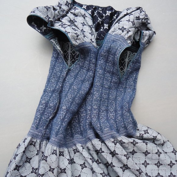 SIZE S. Max Studio Smocked V-neck Fit & Flare Dress. - Picture 5 of 16